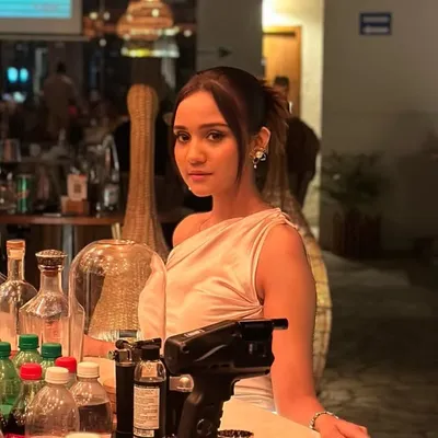 Ashi Singh profile