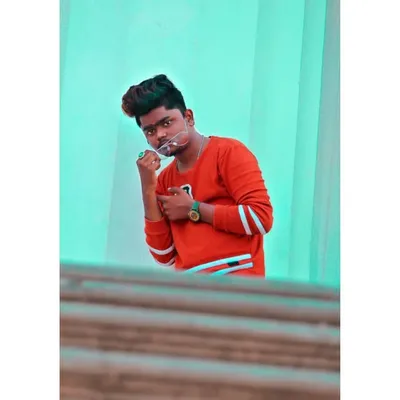 anis qureshi profile