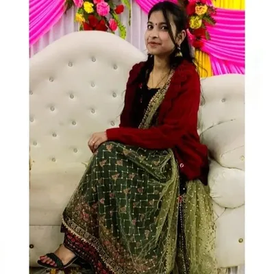 komalGupta✨️✨️ profile