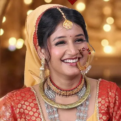 NEHA DANDRIYAL💫 profile