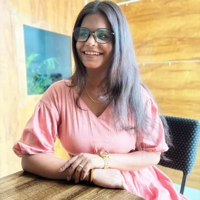 Roshni Mehra profile