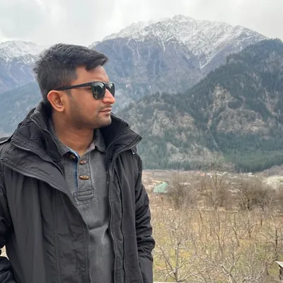 Tejas Shah profile