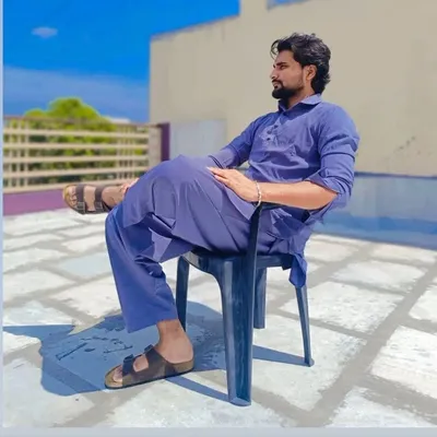 عظیم خان profile