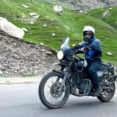 ɅMɅN DUВΞY 🇮🇳 profile