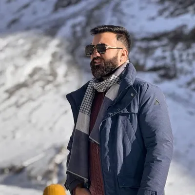 Anil Roams profile