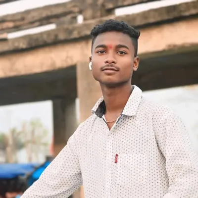 ROSHAN ๐ฉ profile