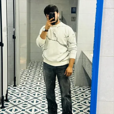 Aakash Bansal profile