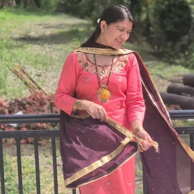 Hathta Karishma profile