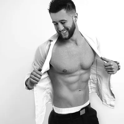 Romain Arcangeli profile