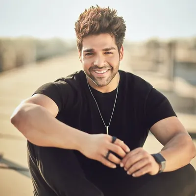 Akash Girish Bathija profile