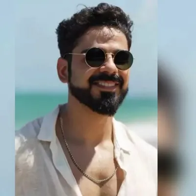 Akhil Sharma profile