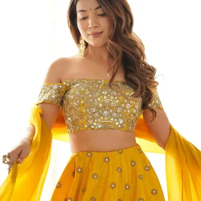 Arti Chauhan profile
