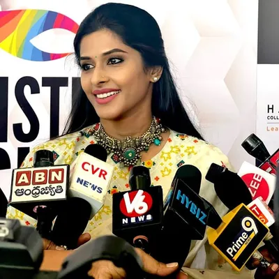 Divya Reddy Salla profile