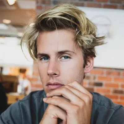 Dorian Lux profile