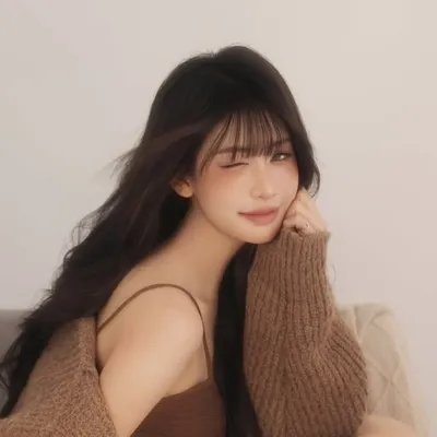 Kira詹上真 profile