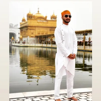 Mihir Pandya profile