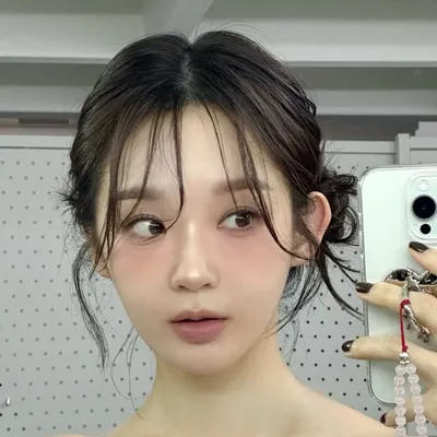강민경 (행동파) profile