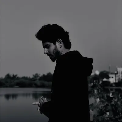 Me Mobee profile