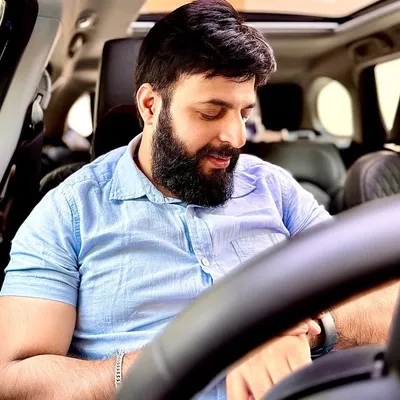 Nikhil Vij profile
