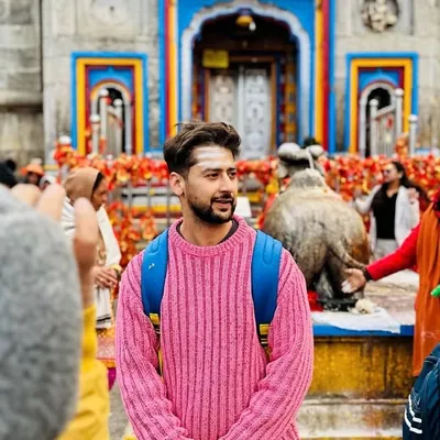 Paras Arora profile