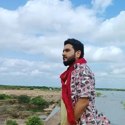 Prem Gadhavi profile