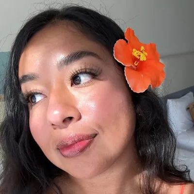 ELIZABETH G. ๐บ profile