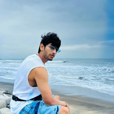 Saket Sahu profile