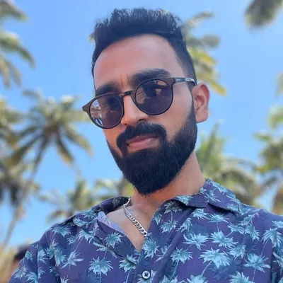 Rj Saurabh profile