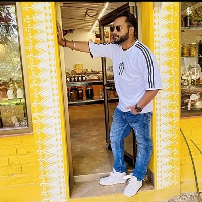 Ravi Ranjan Sinha profile