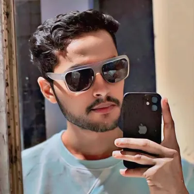 (صلاح الدين
)♥️ profile