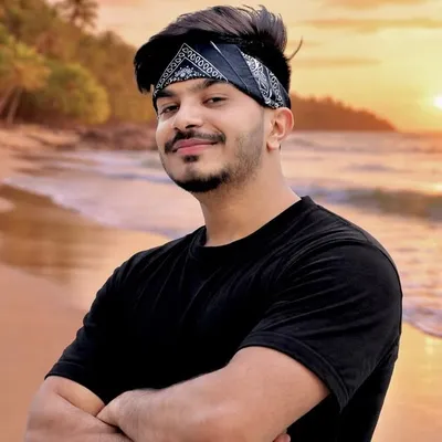 Siddharthh🐦🔥 profile