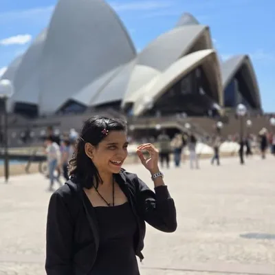 Simran Ahmed Khan🌸 profile