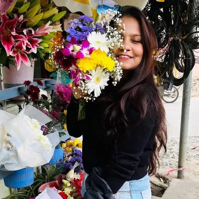 | स्नेहा सिंह | profile