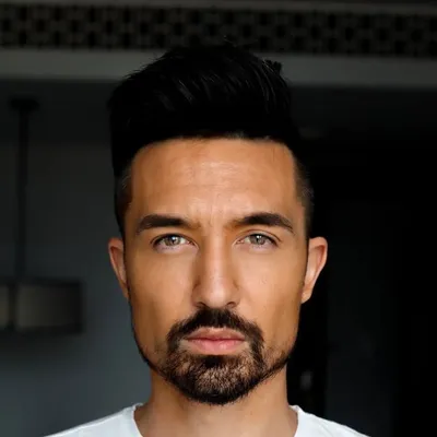 Tim Connor profile