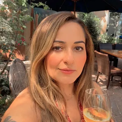Tina Modi profile