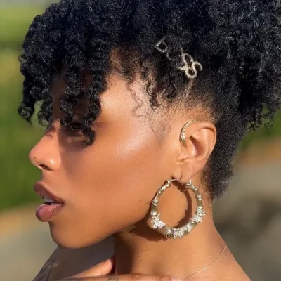 Triniti J. ๐ profile