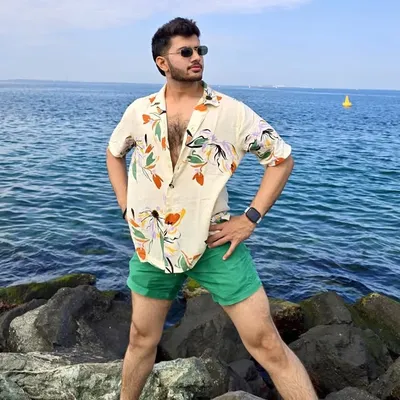 VISHAL DESAI profile