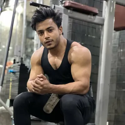 Vivek Singh™️ profile