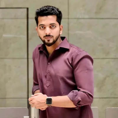 WAQAR SHAIKH ๐๏ธ profile