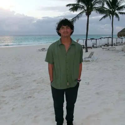 ian ikaika haueter profile