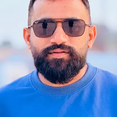 ISHAQ__ profile
