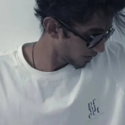 a l e x profile