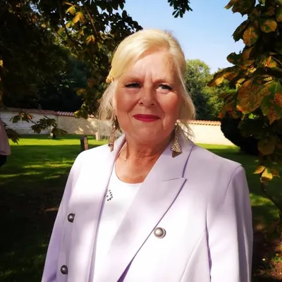 Ida Knossalla profile
