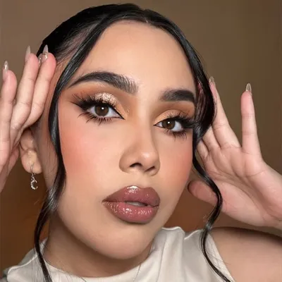 Idania Rivera profile