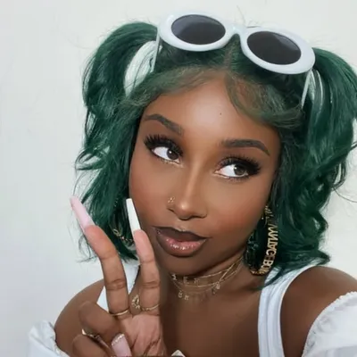⠀⠀⠀⠀⠀⠀⠀⠀⠀⠀⠀⠀⠀⠀⠀Bougie Vyntage profile