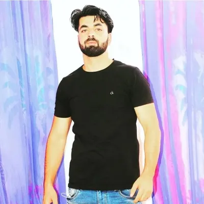 Îêshü Ïshfãq profile
