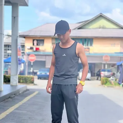 MUHAMMAD IEZAM HAFIS ๐ profile