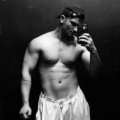 علی profile