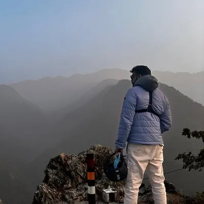 yash profile