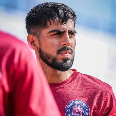 Gautam Virwani profile